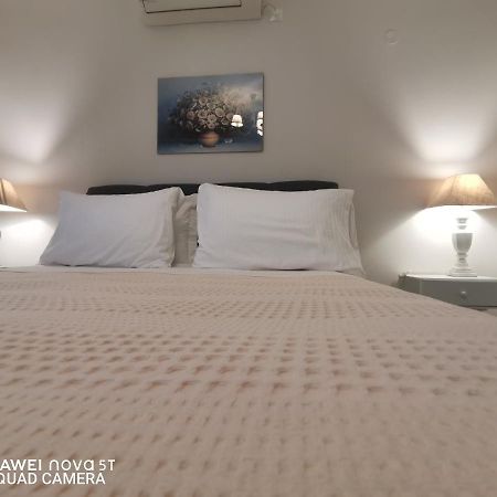 Nely'S Luxury Home 奈德里 外观 照片