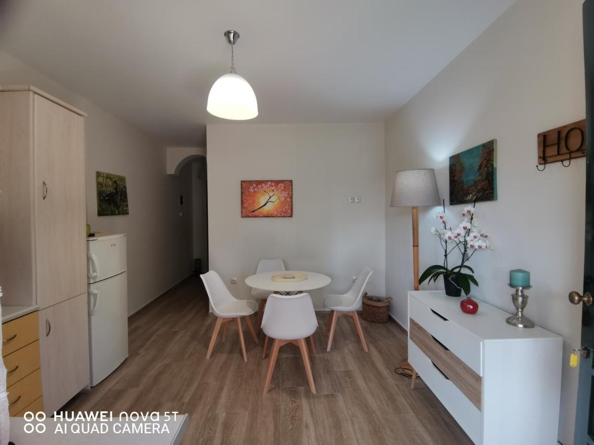 Nely'S Luxury Home 奈德里 外观 照片